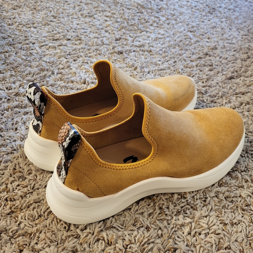 Seven7 Electra Waterproof Sneaker